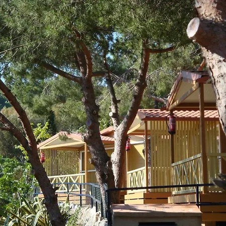 Κάμπινγκ Roca Grossa 2*