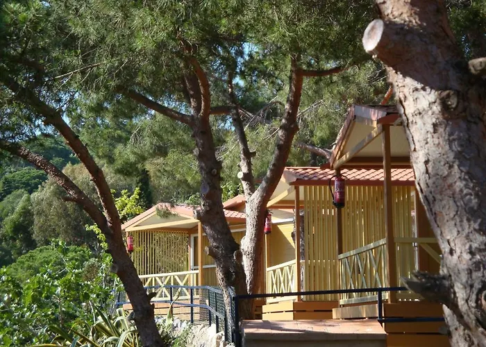 Camping Roca Grossa 2*