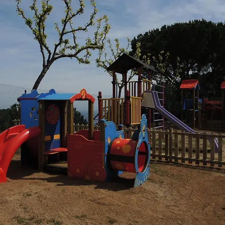 Roca Grossa Campsite 2*