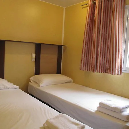 Roca Grossa Kamp alanı 2*