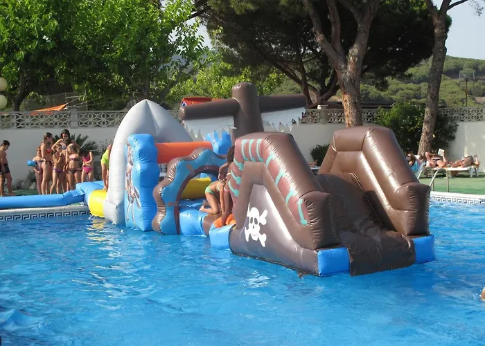 Roca Grossa Parque de Campismo 2*