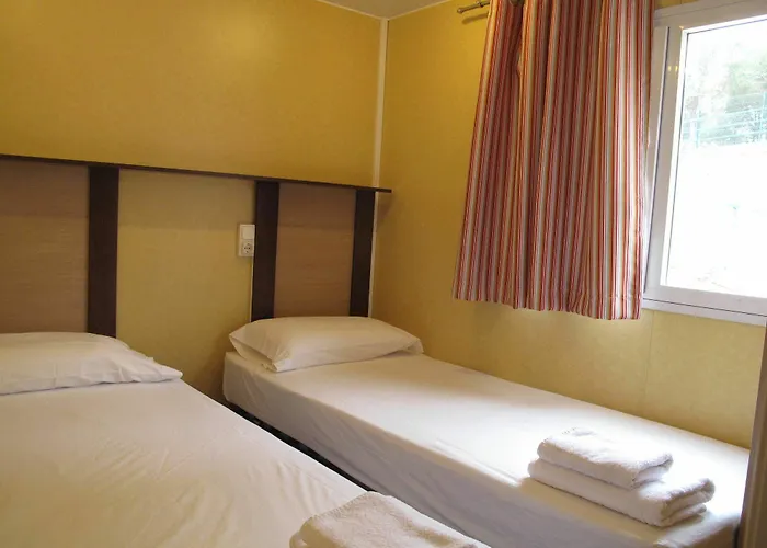 Roca Grossa Camping 2*